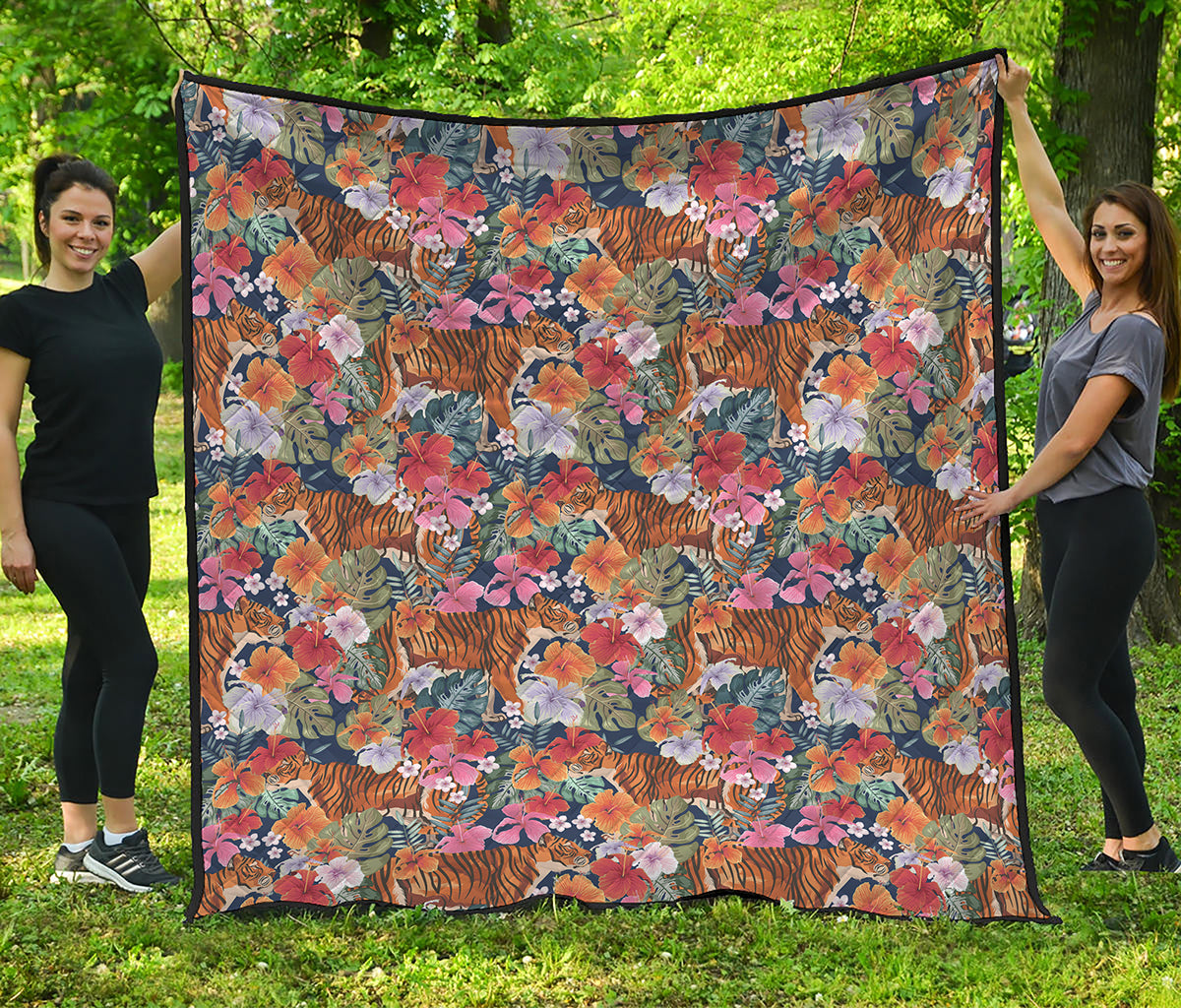 Flower And Tiger Pattern Print Quilt