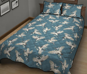 Flying Crane Bird Pattern Print Quilt Bed Set