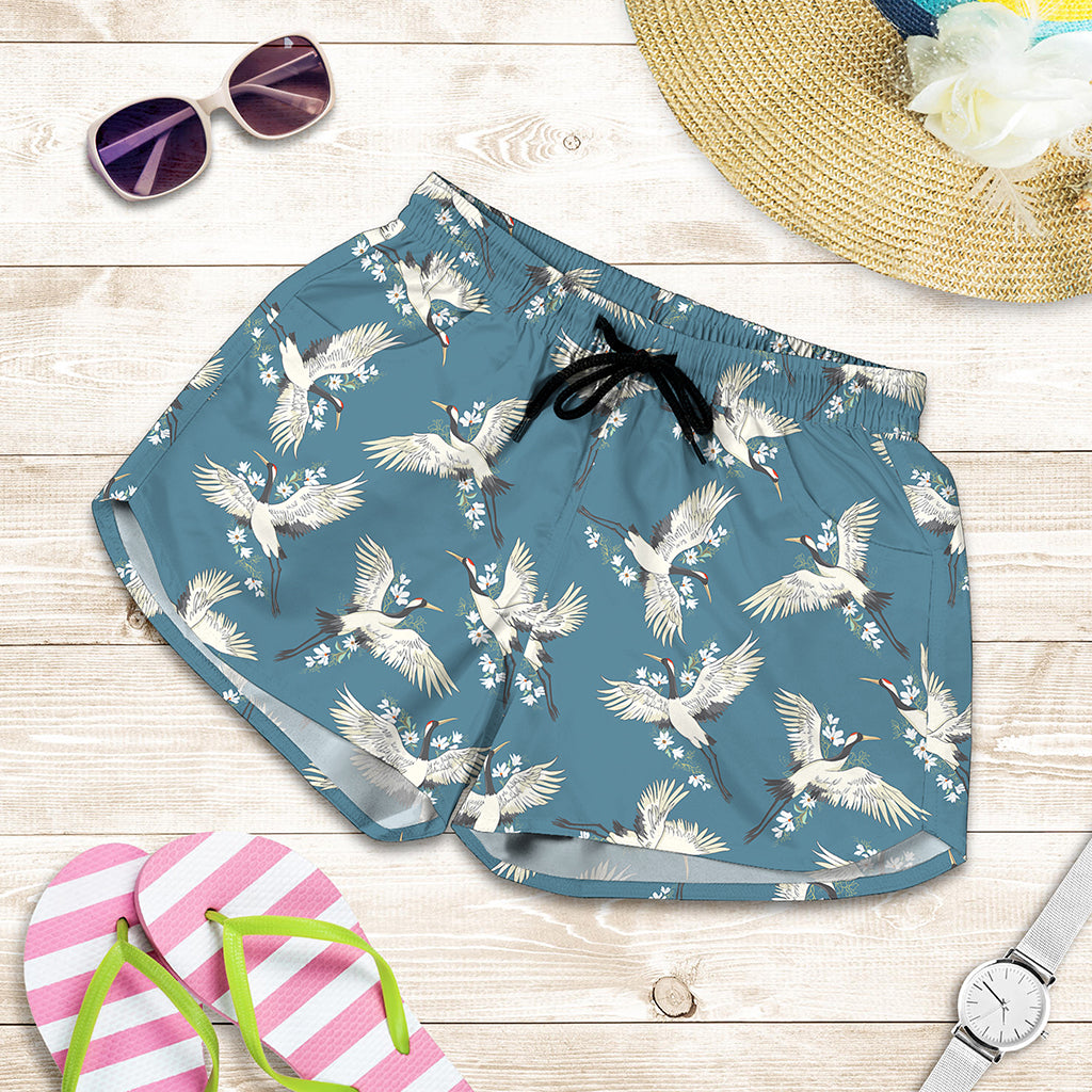 Flying Crane Bird Pattern Print Women's Shorts
