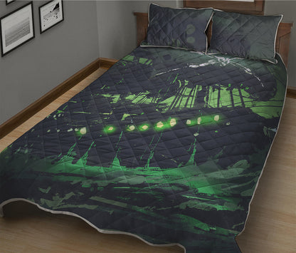 Flying Dutchman Ghost Pirate Ship Print Quilt Bed Set
