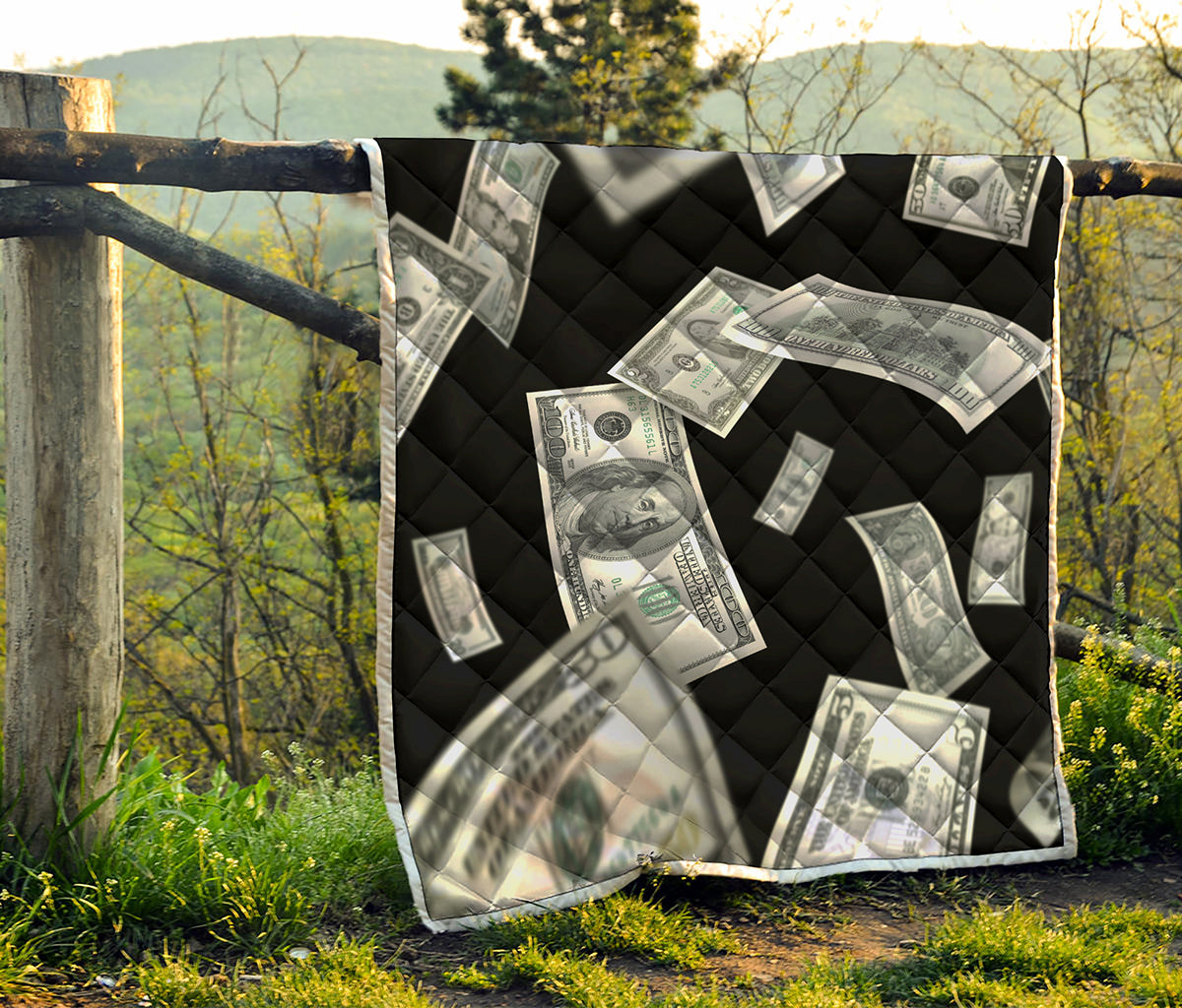 Flying USD Print Quilt