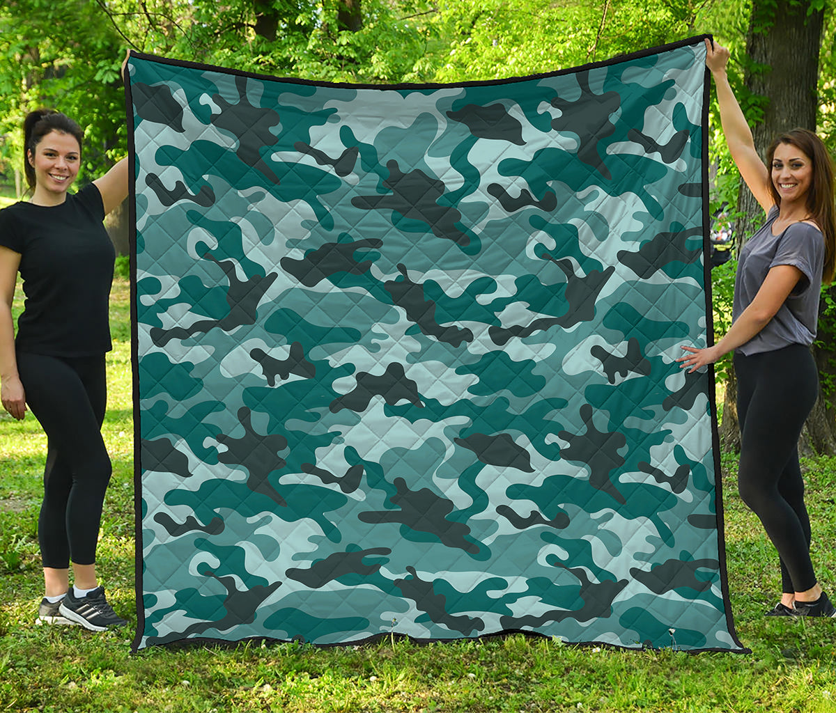 Forest Green Camouflage Print Quilt