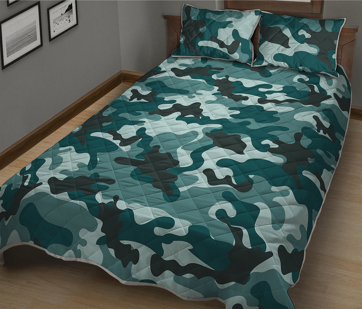 Forest Green Camouflage Print Quilt Bed Set