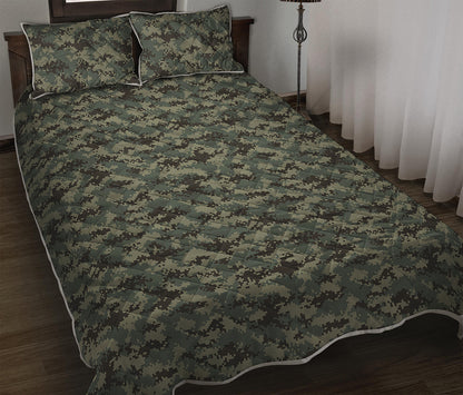 Forest Green Digital Camo Pattern Print Quilt Bed Set