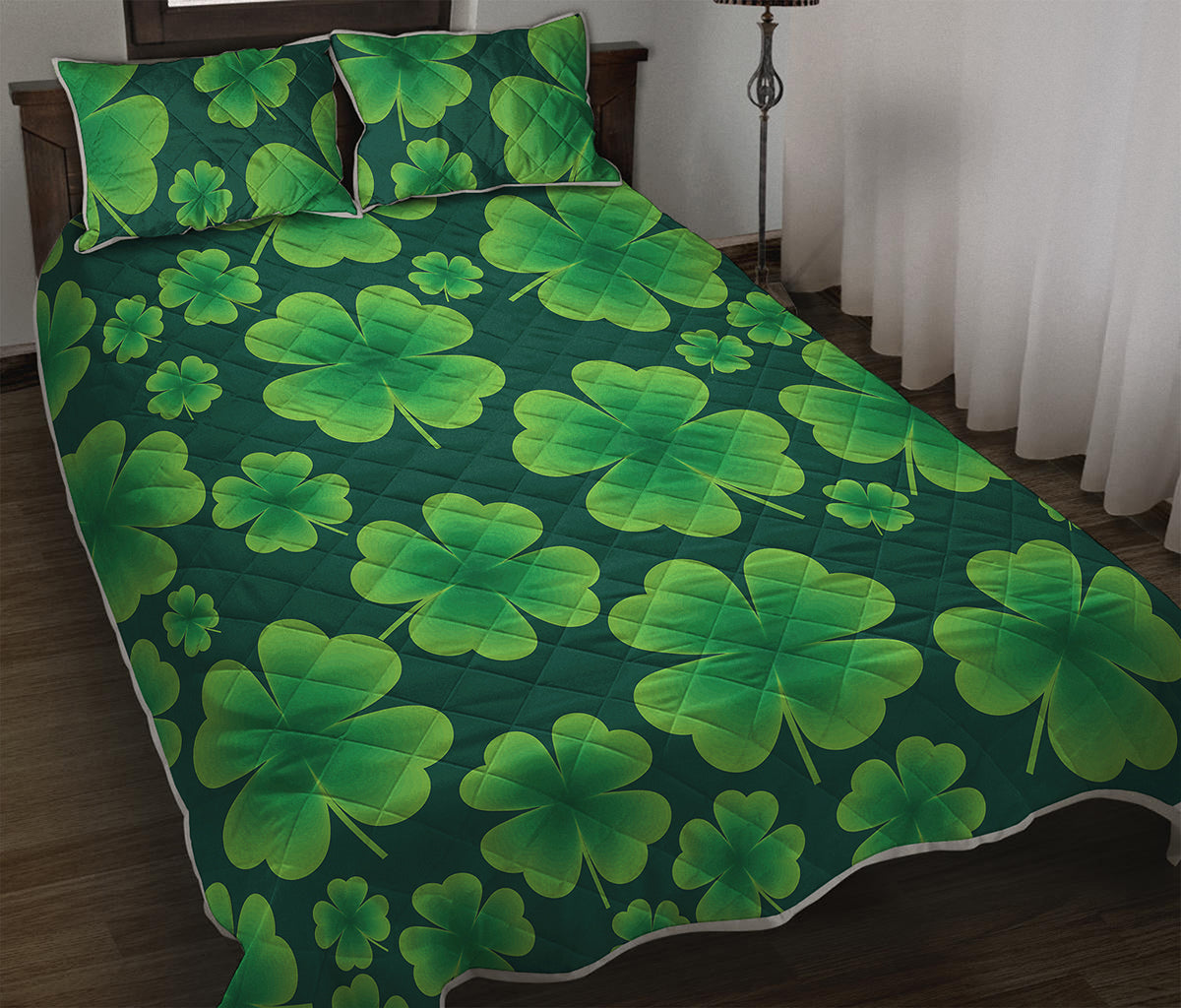 Four-Leaf Clover St. Patrick's Day Print Quilt Bed Set