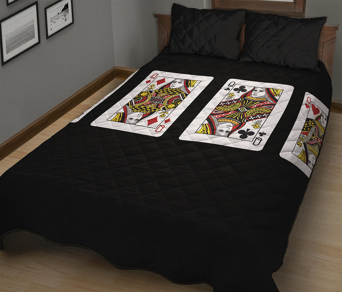 Four Queens Playing Cards Print Quilt Bed Set