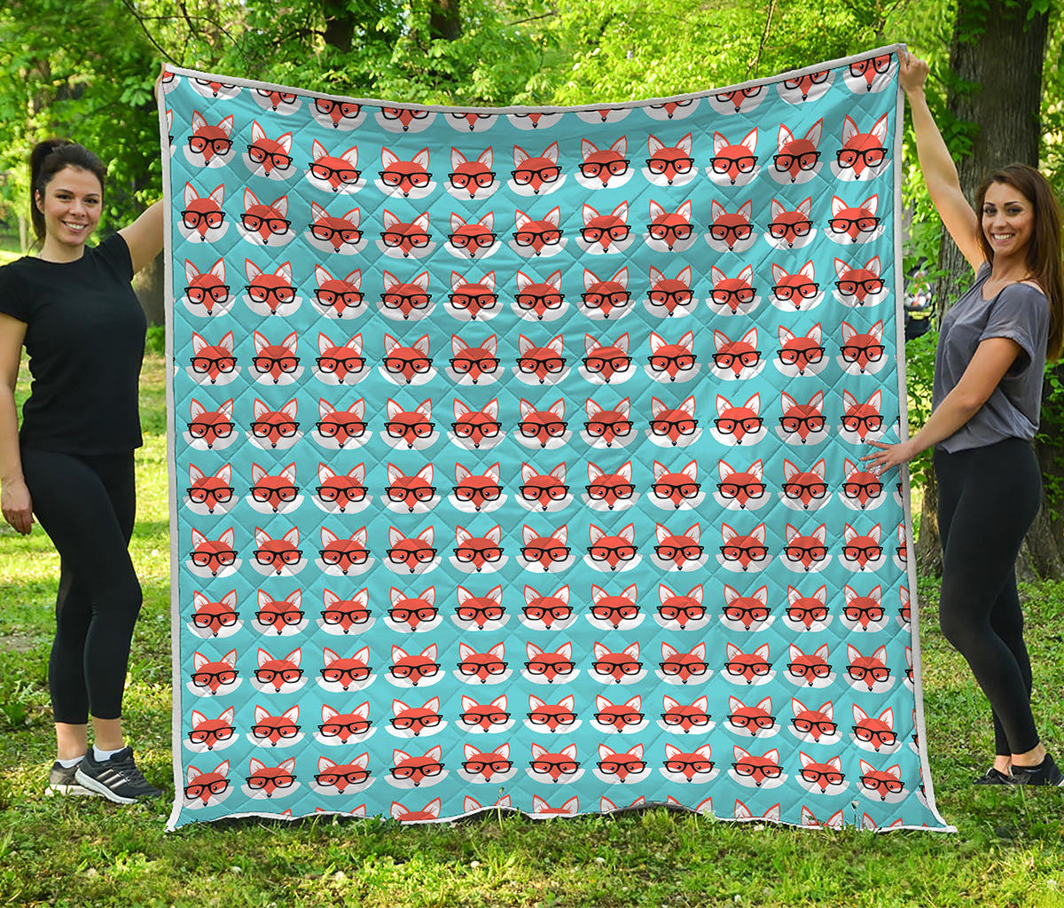 Fox With Glasses Pattern Print Quilt