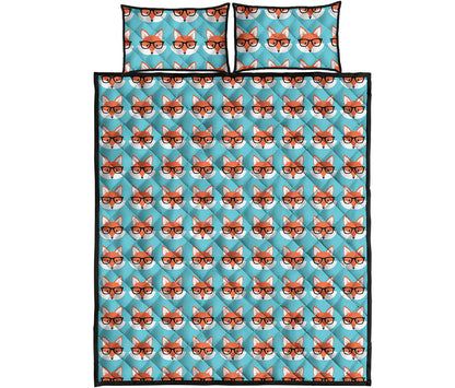 Fox With Glasses Pattern Print Quilt Bed Set