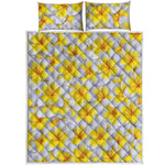 Frangipani Flower Print Quilt Bed Set