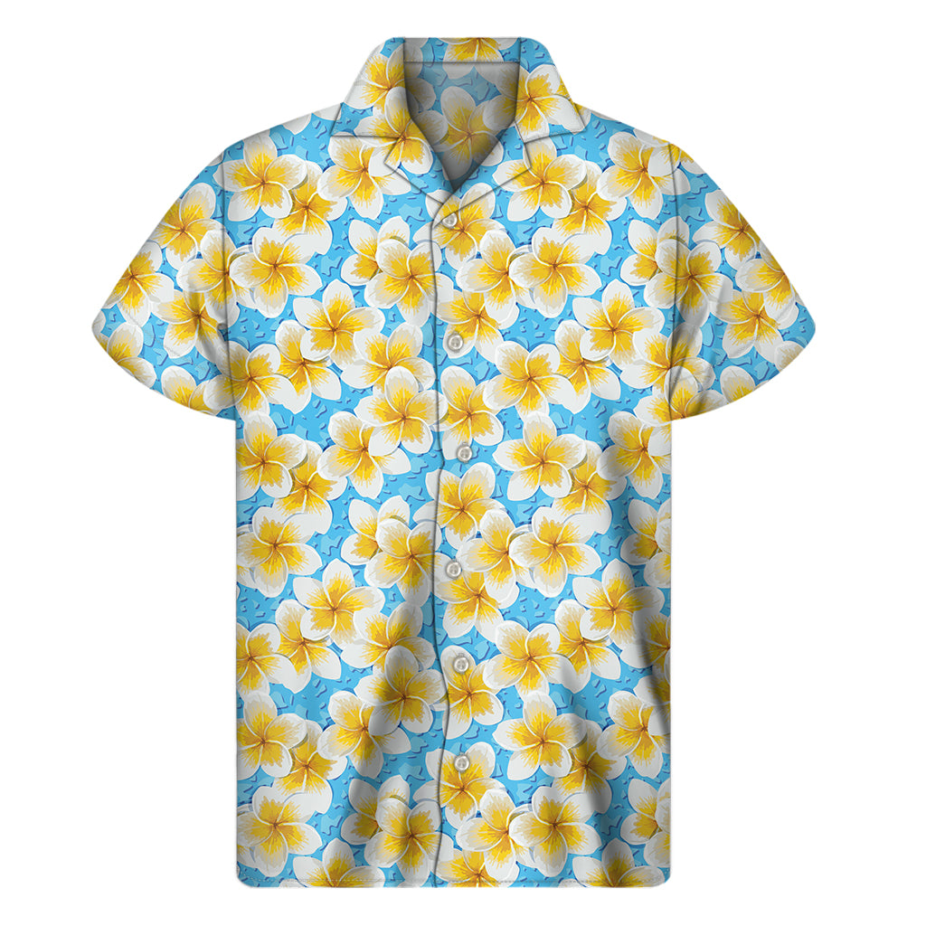 Frangipani On The Water Pattern Print Men's Short Sleeve Shirt