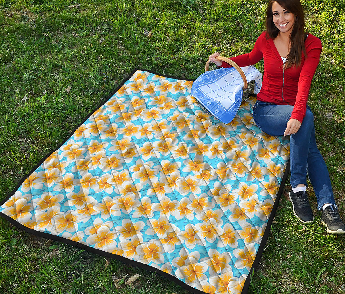 Frangipani On The Water Pattern Print Quilt