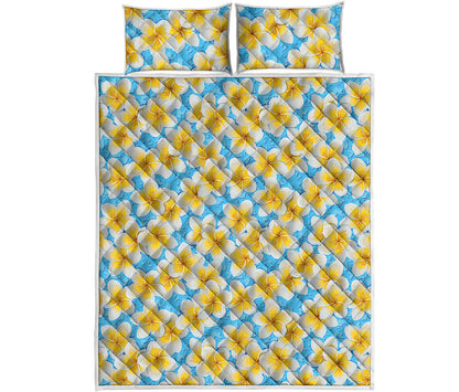 Frangipani On The Water Pattern Print Quilt Bed Set