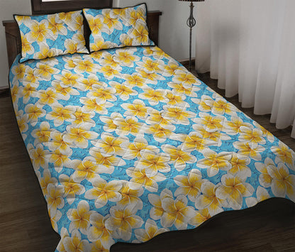 Frangipani On The Water Pattern Print Quilt Bed Set