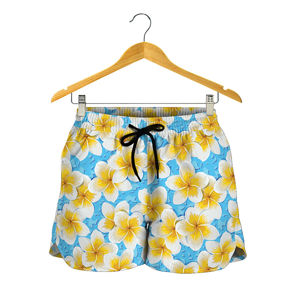 Frangipani On The Water Pattern Print Women's Shorts