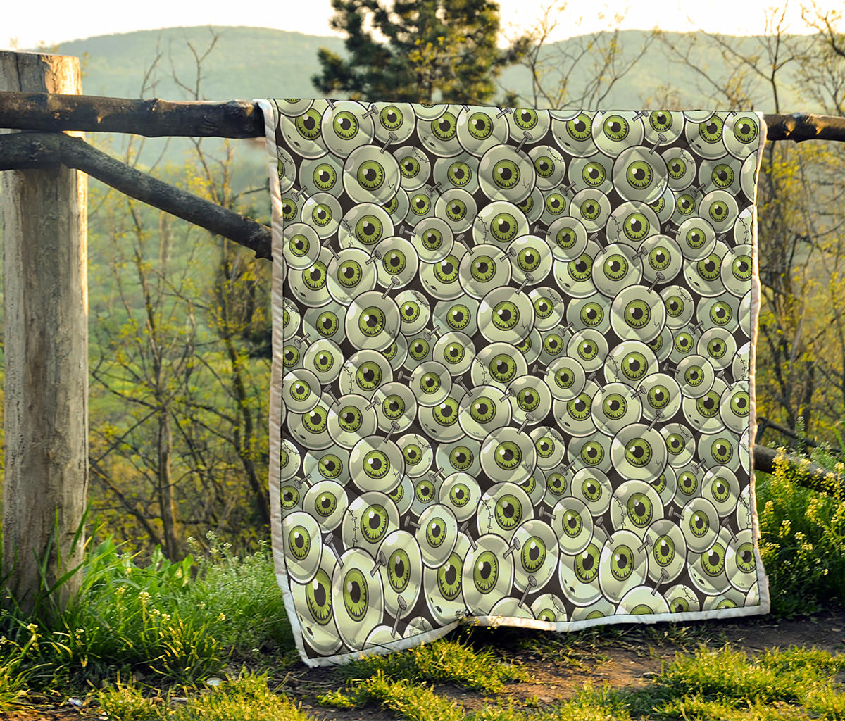 Frankenstein Eyeball Pattern Print Quilt
