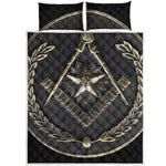Freemasonry Medal Print Quilt Bed Set