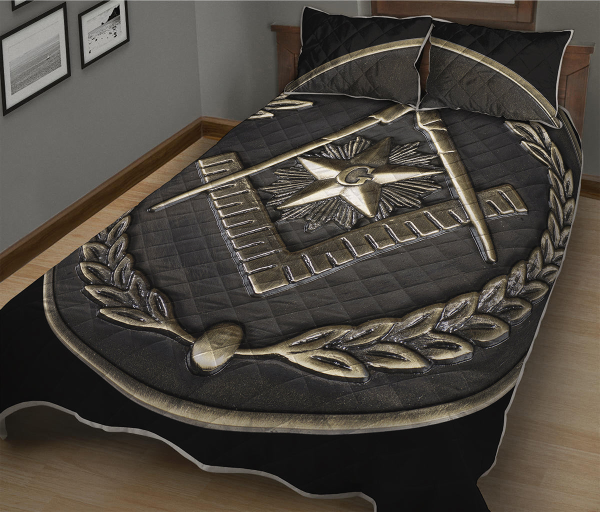 Freemasonry Medal Print Quilt Bed Set