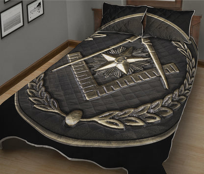 Freemasonry Medal Print Quilt Bed Set
