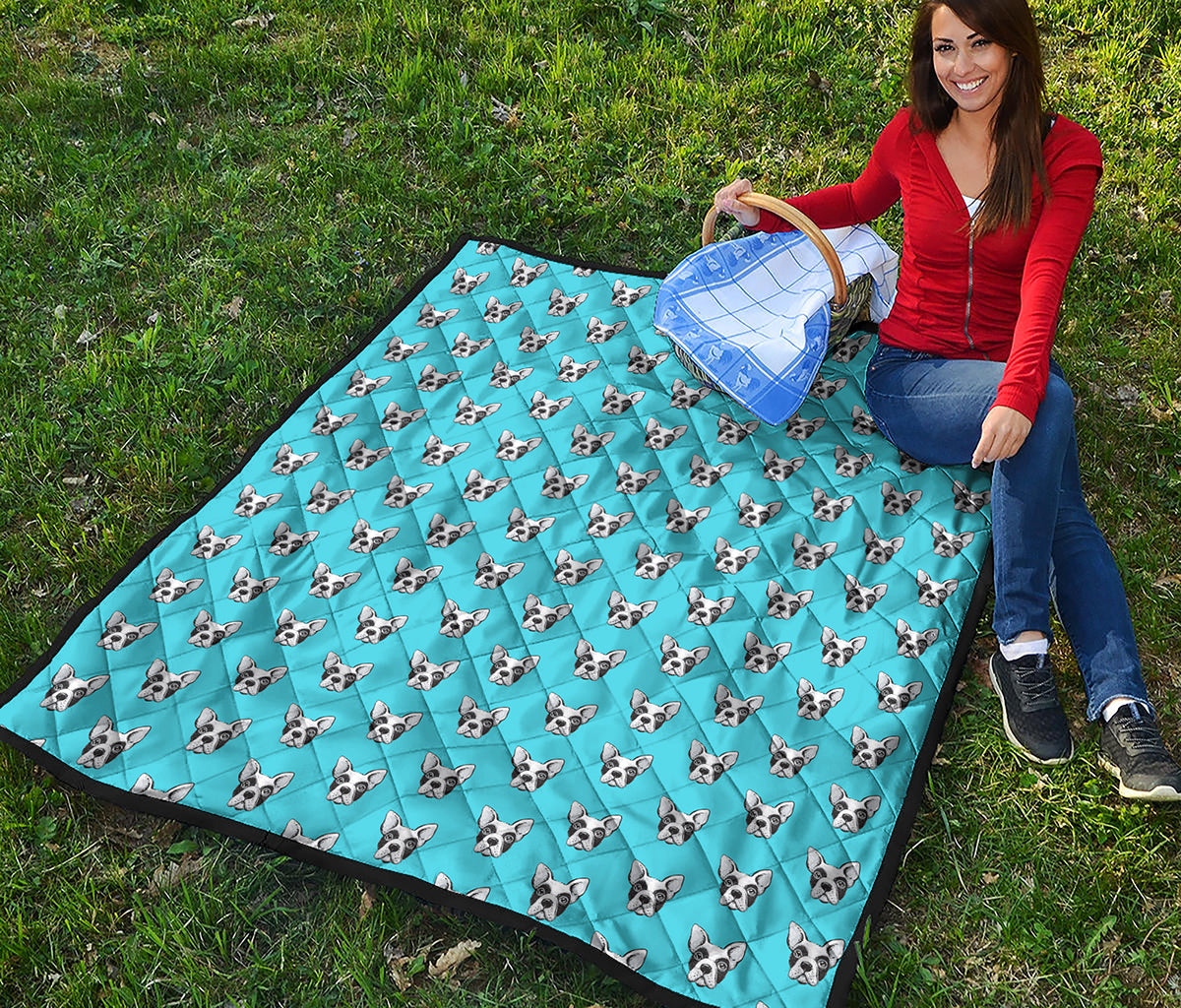 French Bulldog Faces Pattern Print Quilt
