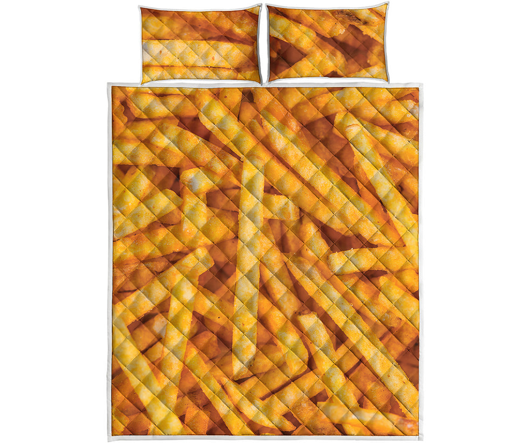 French Fries Print Quilt Bed Set