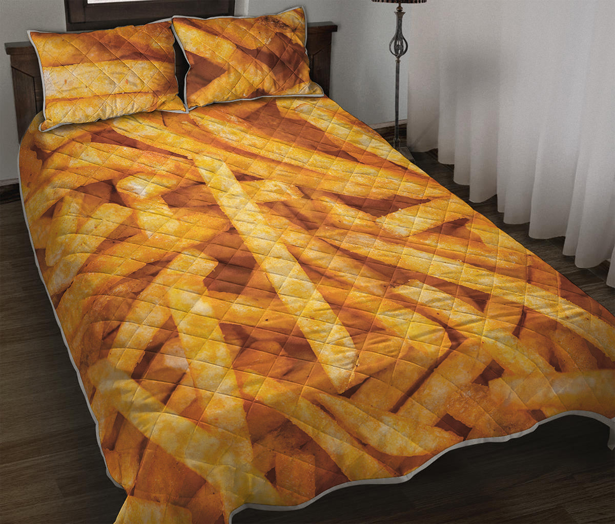 French Fries Print Quilt Bed Set