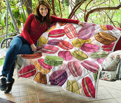 French Macaron Pattern Print Quilt