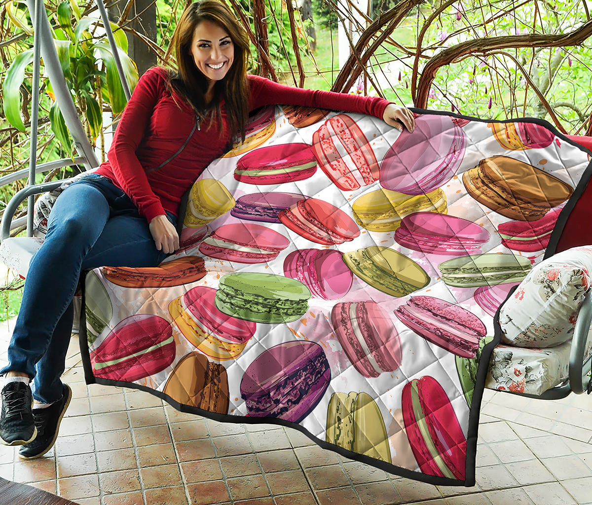 French Macaron Pattern Print Quilt