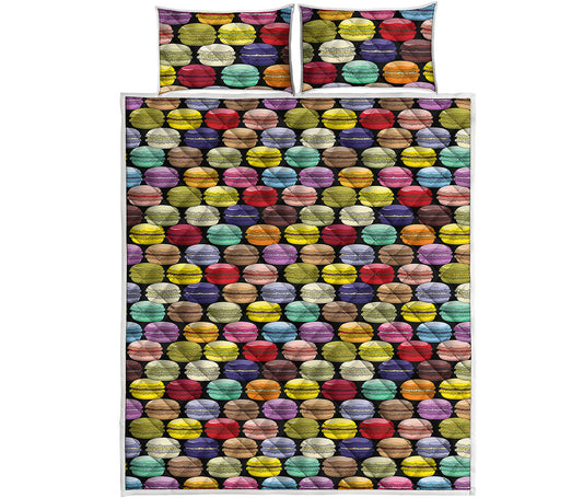 French Macarons Pattern Print Quilt Bed Set