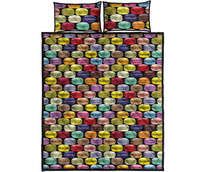 French Macarons Pattern Print Quilt Bed Set