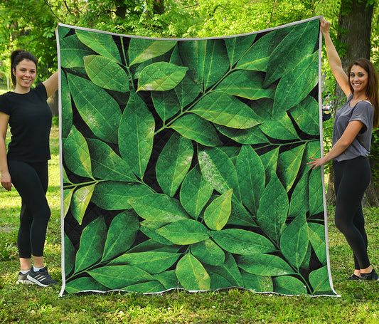 Fresh Green Leaf Print Quilt