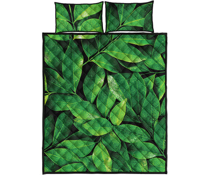 Fresh Green Leaf Print Quilt Bed Set
