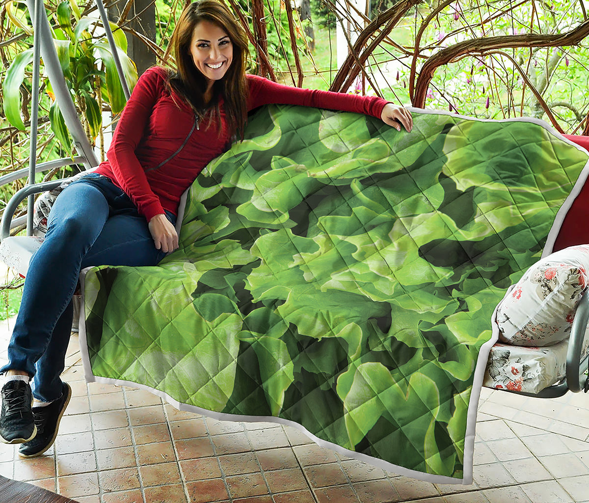 Fresh Lettuce Leaves Print Quilt