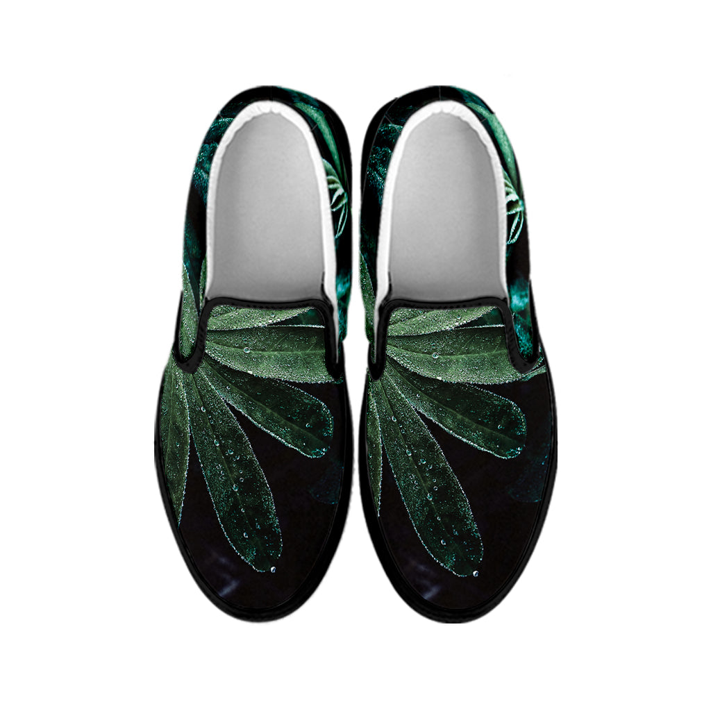 Fresh Tropical Leaf Print Black Slip On Shoes