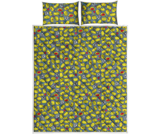 Frog Faces Pattern Print Quilt Bed Set