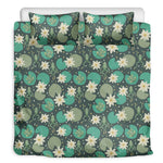 Frogs And Water Lilies Pattern Print Duvet Cover Bedding Set