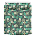 Frogs And Water Lilies Pattern Print Duvet Cover Bedding Set
