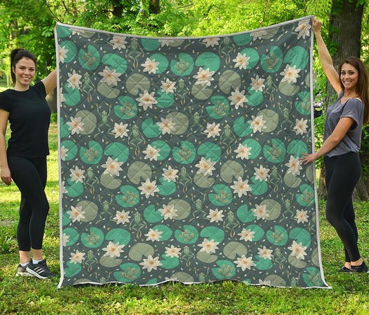 Frogs And Water Lilies Pattern Print Quilt