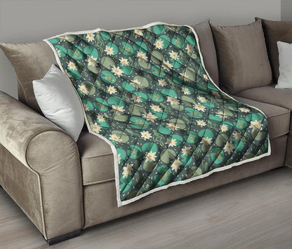 Frogs And Water Lilies Pattern Print Quilt
