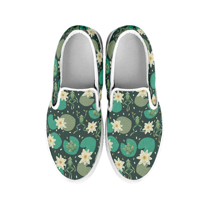 Frogs And Water Lilies Pattern Print White Slip On Shoes