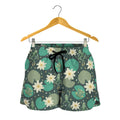 Frogs And Water Lilies Pattern Print Women's Shorts