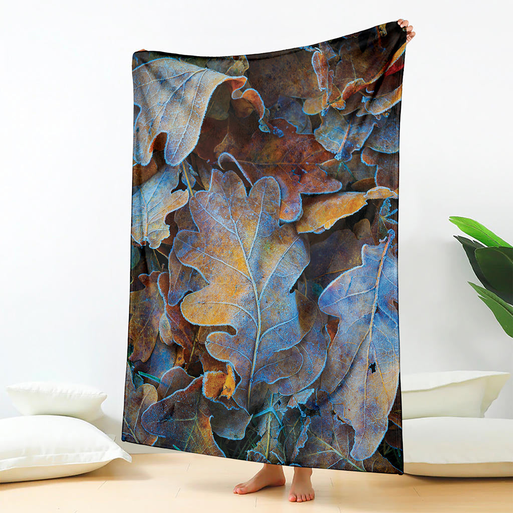 Frozen Oak leaf Print Blanket