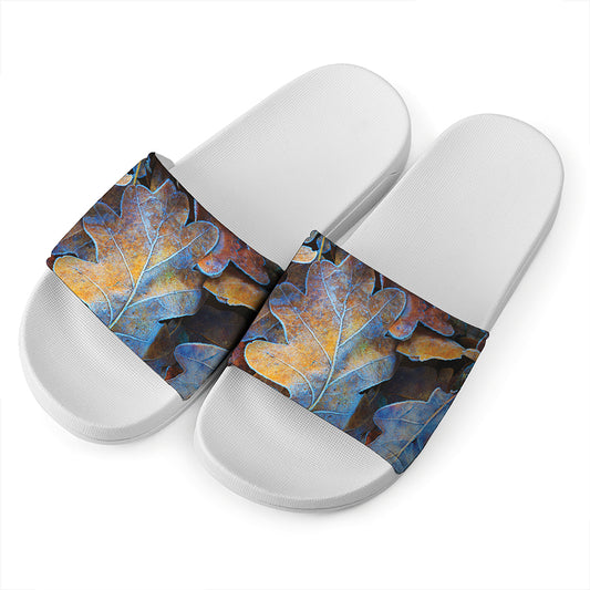 Frozen Oak leaf Print White Slide Sandals