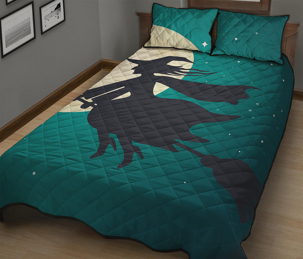Full Moon Halloween Flying Witch Print Quilt Bed Set