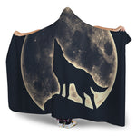 Full Moon Howling Wolf Print Hooded Blanket