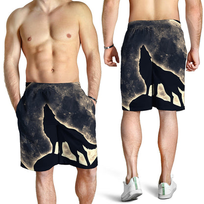 Full Moon Howling Wolf Print Men's Shorts