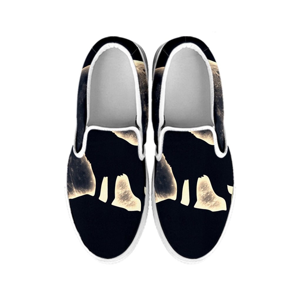Full Moon Howling Wolf Print White Slip On Shoes