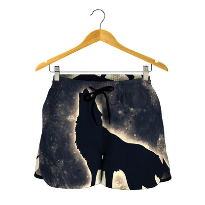 Full Moon Howling Wolf Print Women's Shorts