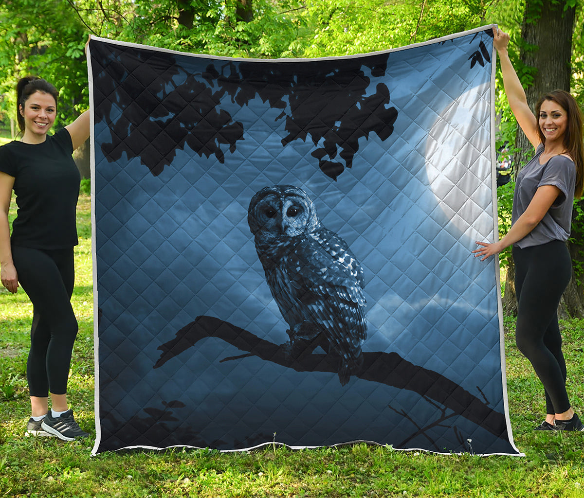 Full Moon Night Owl Print Quilt