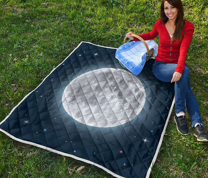 Full Moon Print Quilt