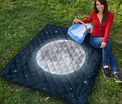 Full Moon Print Quilt